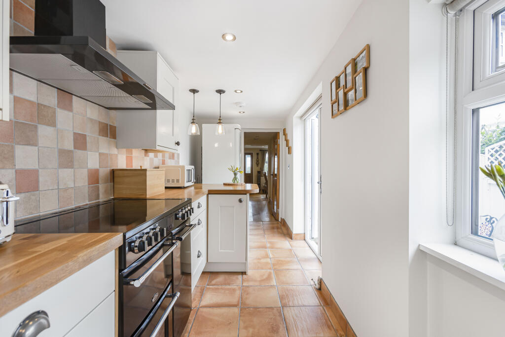 Additional image 4 of Tewin Hill, Tewin, Welwyn, AL6 0LJ