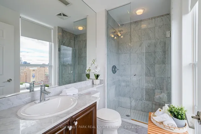 Additional image 34 of 736 Spadina Ave Unit 1711