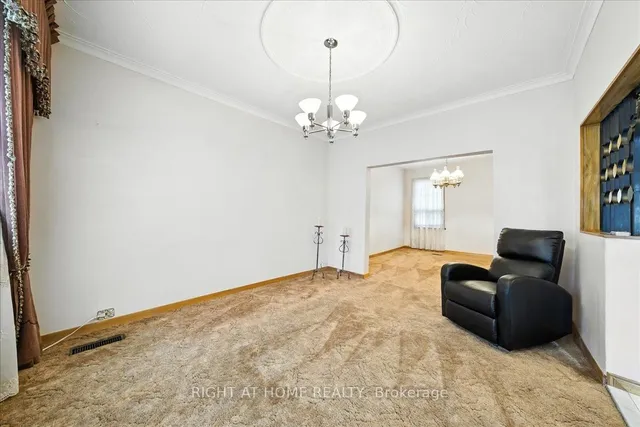 Additional image 8 of 449 Roxton Rd