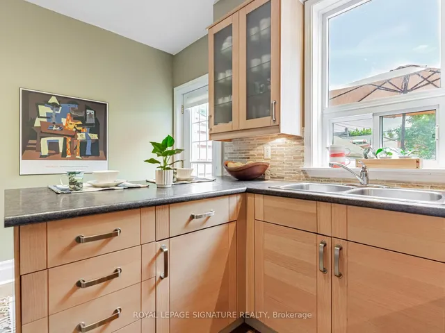 Additional image 13 of 15 Fielding Ave