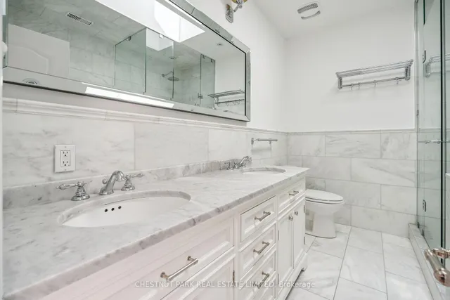 Additional image 26 of 439 Melrose Ave