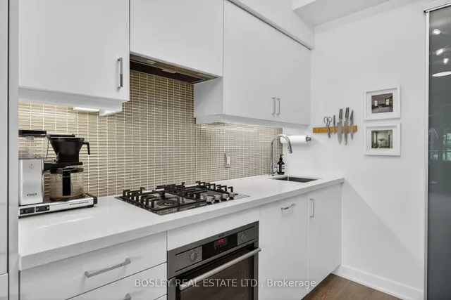 Additional image 8 of 1960 Queen St Unit 305
