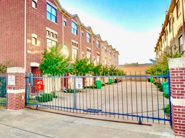 2710 Hullsmith Dr, Houston, TX 