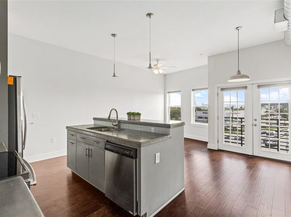 1011 Studemont St #304, Houston, TX 77007