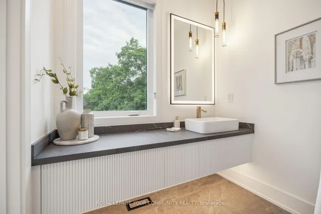 Additional image 35 of 14 Ranwood Dr