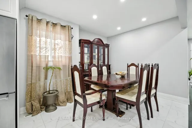 Additional image 13 of 21 Chopin Cres