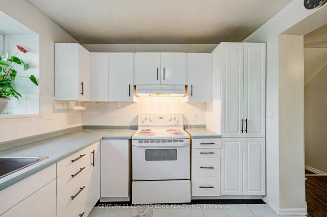 Additional image 9 of 25 Collinsgrove Rd Unit 109