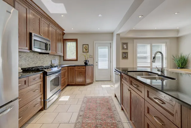 Additional image 12 of 29 Linwood Ave