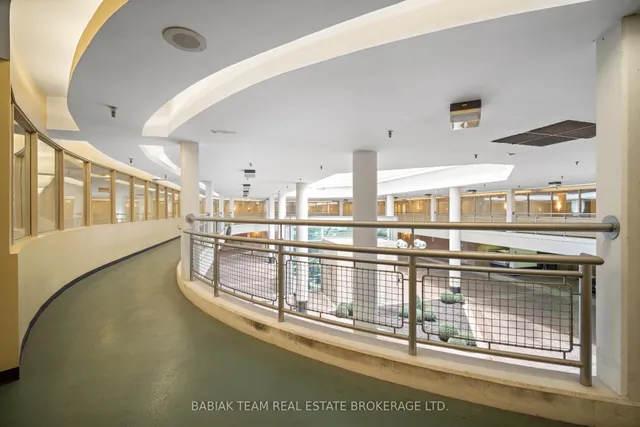 Additional image 38 of 711 Bay St Unit 1613