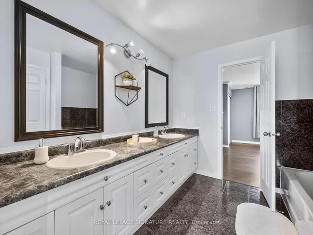 房产图片 14 - 13 Bronte Crt