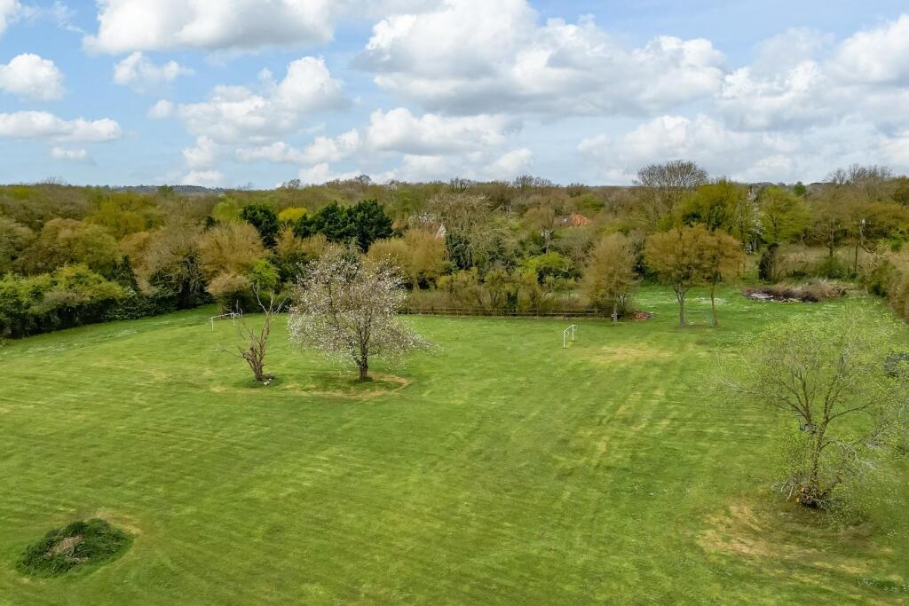 Additional image 37 of Reynards Road, Welwyn