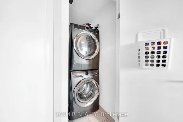 Additional image 18 of 215 Fort York Blvd Unit 707