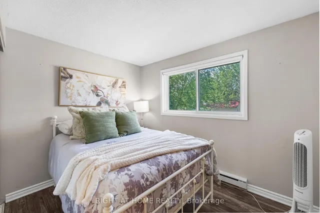 Additional image 21 of 23 Huntingwood Cres