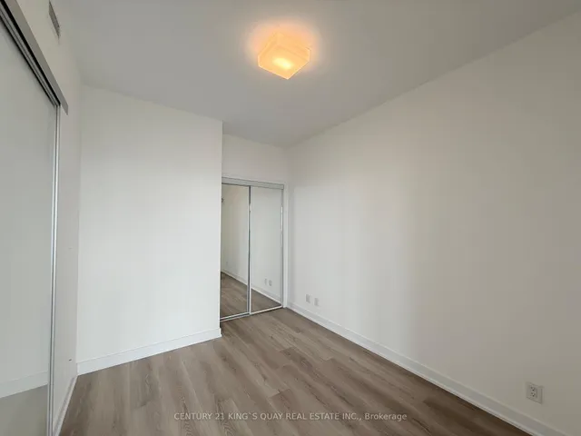 Additional image 7 of 12 York St Unit 5101