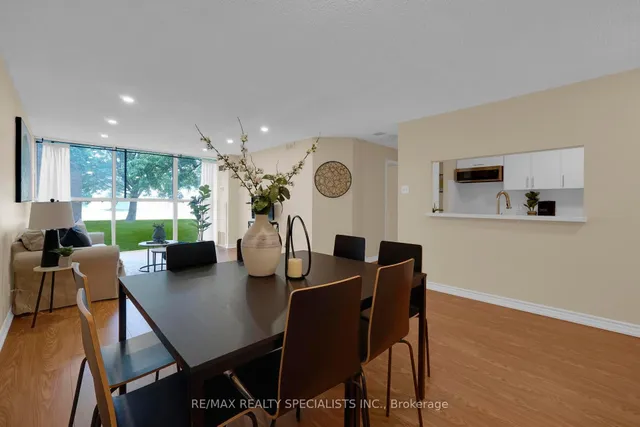 房产图片 12 - 35 Trailwood Dr 单元 113