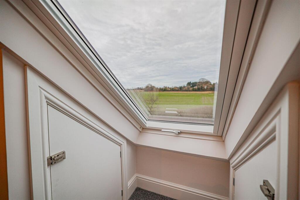 Additional image 27 of Luton Road, Harpenden, AL5