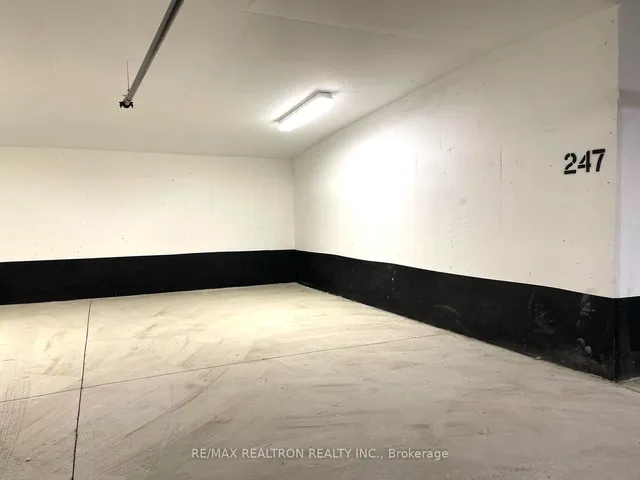 Additional image 37 of 130 River St Unit 2404