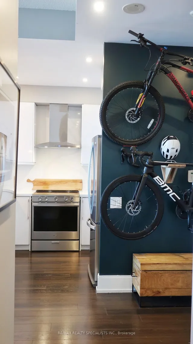 房产图片 20 - 15 Viking Lane 单元 3108