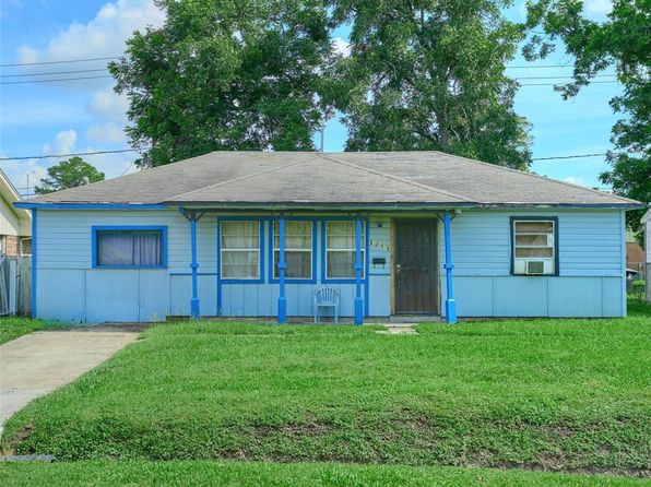 3214 Stallings Dr, Houston, TX 77088