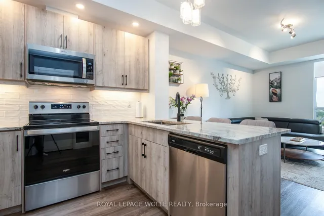 Additional image 27 of 1601 Charles St Unit 1601