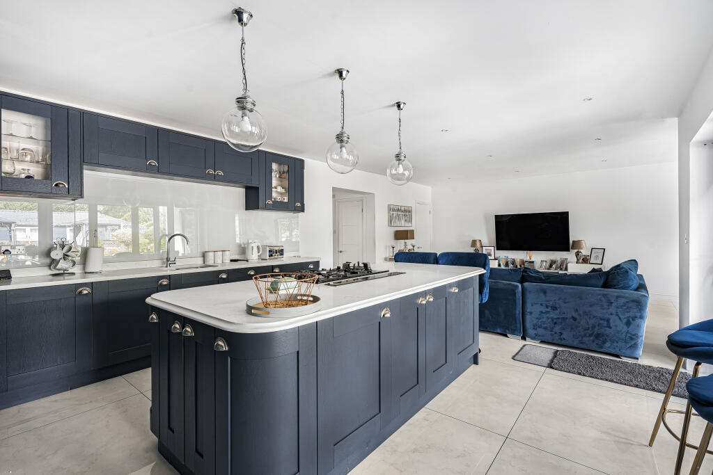 Additional image 33 of Dixons Hill Close, Welham Green, Hatfield, AL9