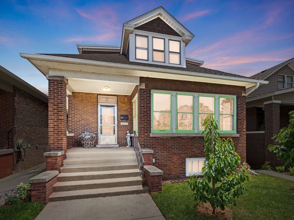10715 S Avenue G, Chicago, IL 60617