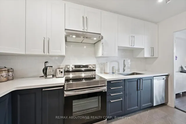 房产图片 15 - 多伦多南港街65号1002单元