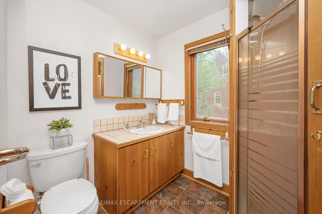 Additional image 10 of 47 Cross St