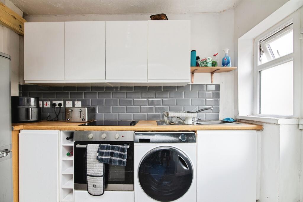 Additional image 7 of Sterndale Road, Birmingham