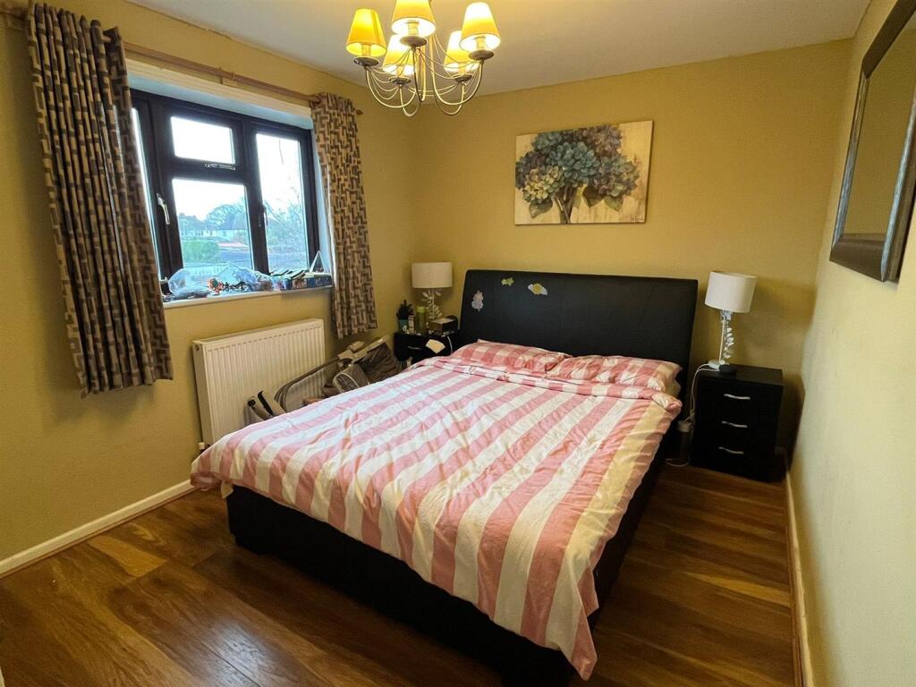 Additional image 8 of Green Croft, Hatfield