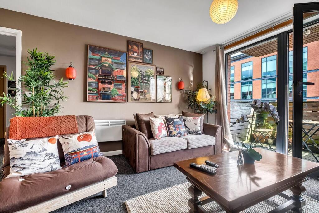 Additional image 42 of 165 Granville Street