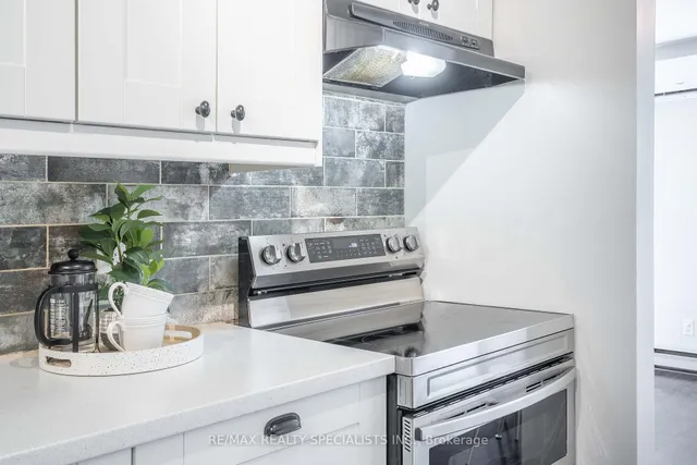 Additional image 9 of 341 Wilson Dr Unit 9