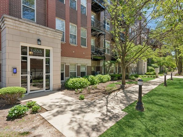 1255 N Orleans St APT 1103, Chicago, IL 60610