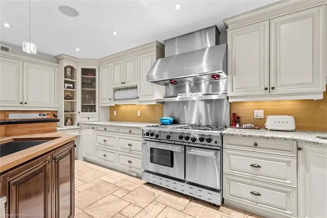 Additional image 9 of 373 Torrance St