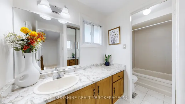 Additional image 38 of 115 Ambercroft Blvd