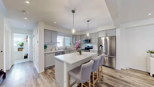 Additional image 10 of 894 Cactus Pt