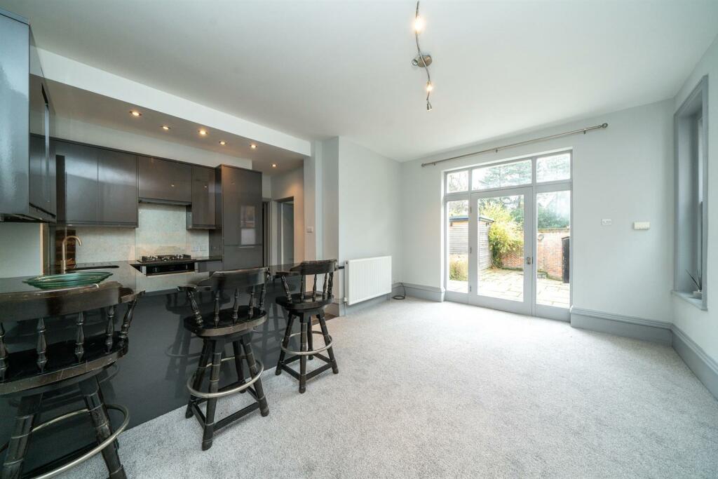 Additional image 8 of Lemsford Road, St. Albans