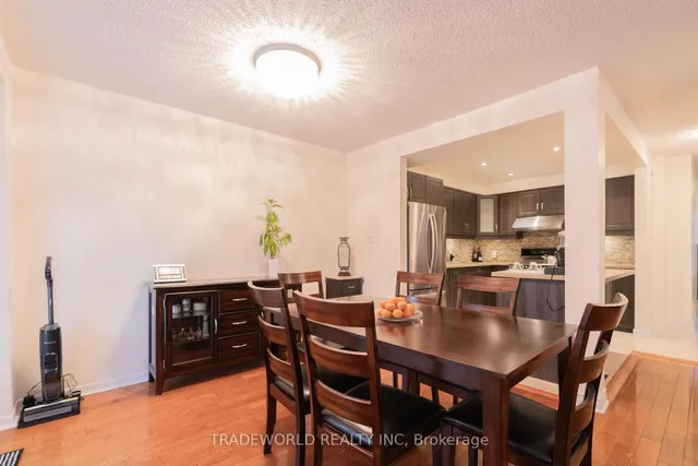 Additional image 19 of 18 Carl Cres