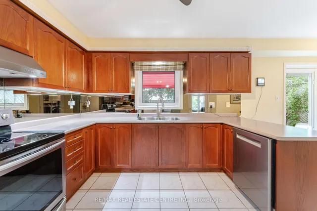 Additional image 15 of 30 Creekwood Dr