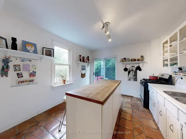 房产图片 19 - 130 Manning Ave