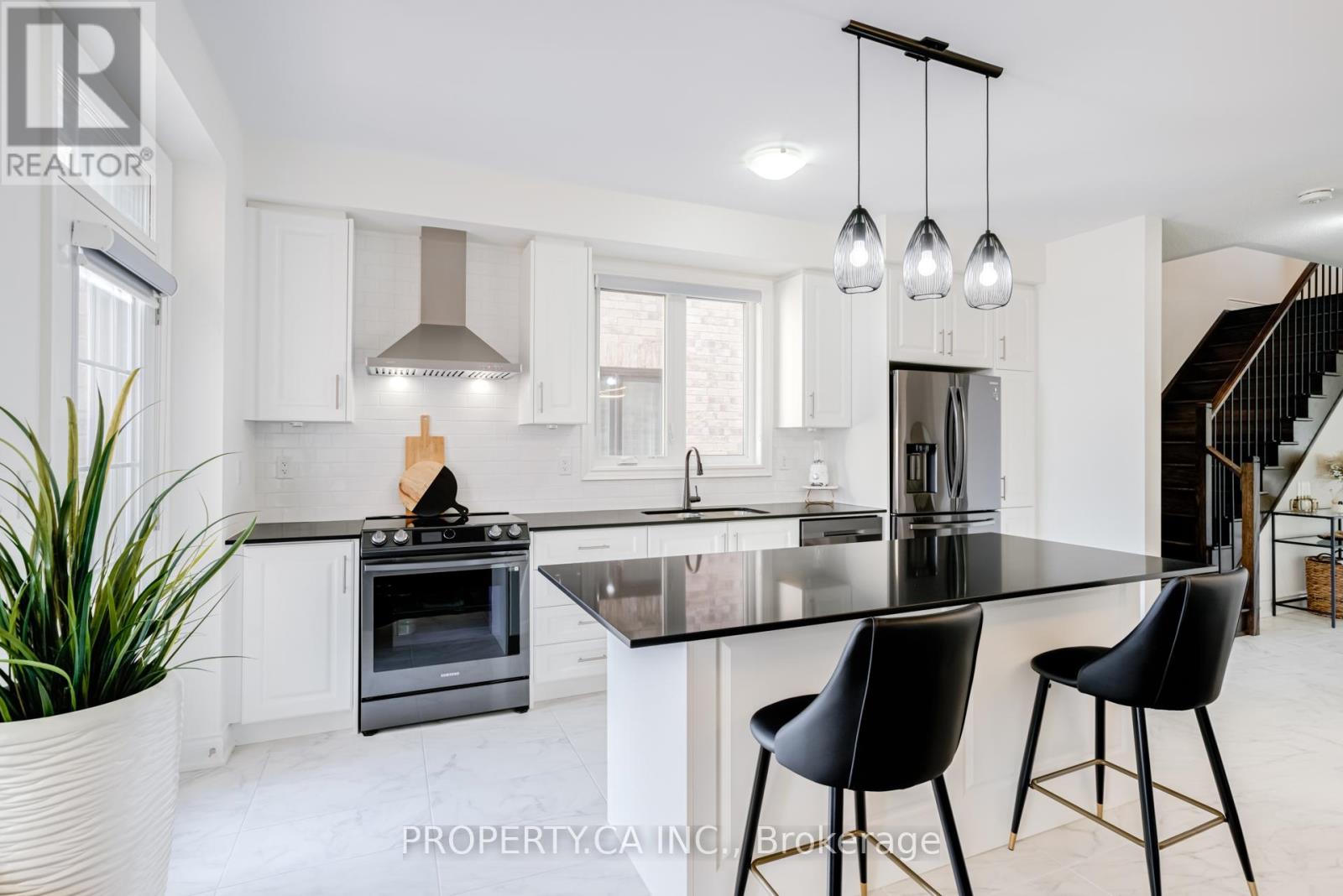 Property image for 10 FORDHAM ROAD|Brampton (Bram West), Ontario L6Y6K2