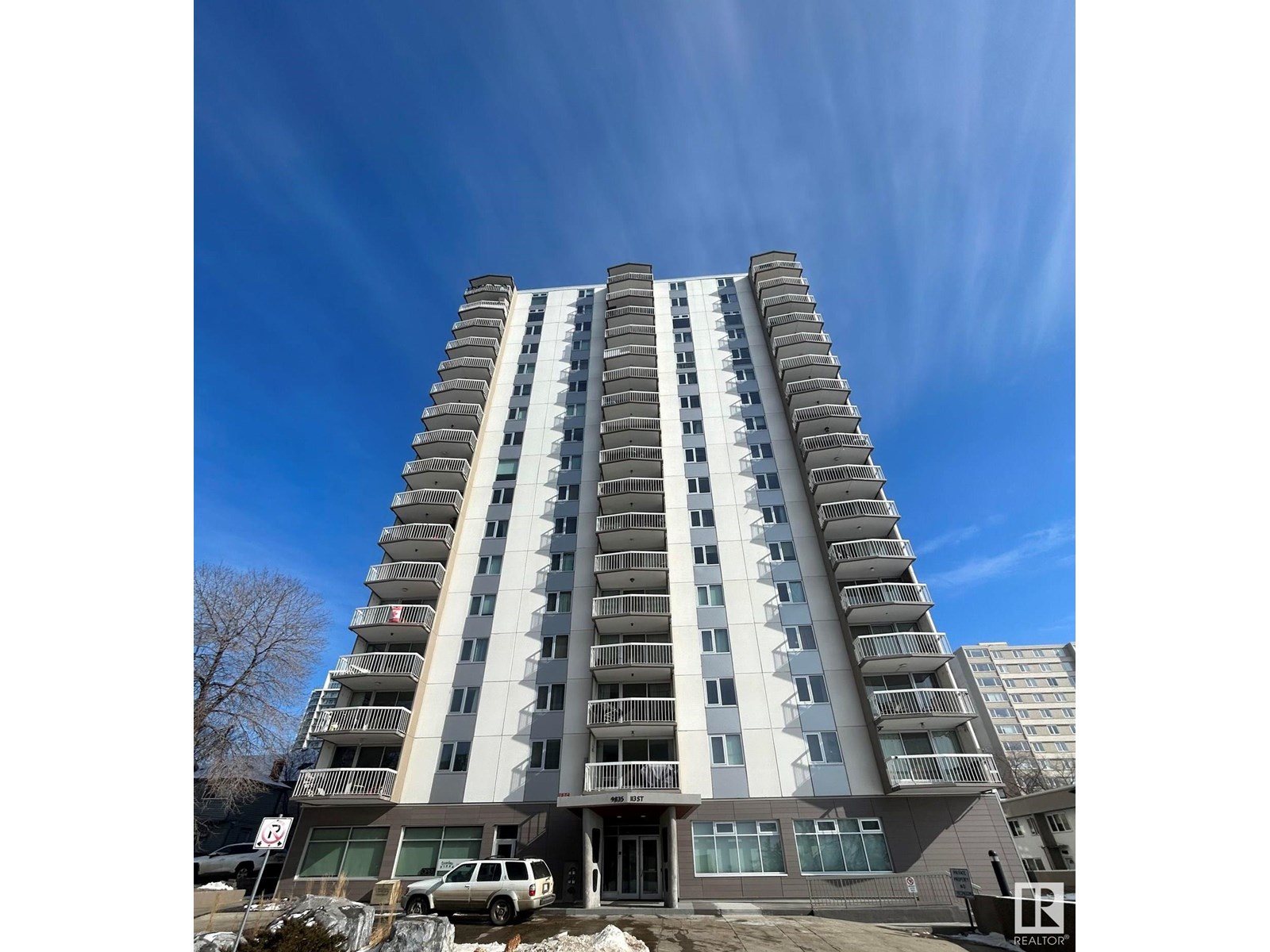 #1801/P1 9835 113 ST NW|Edmonton, Alberta T5K1N4