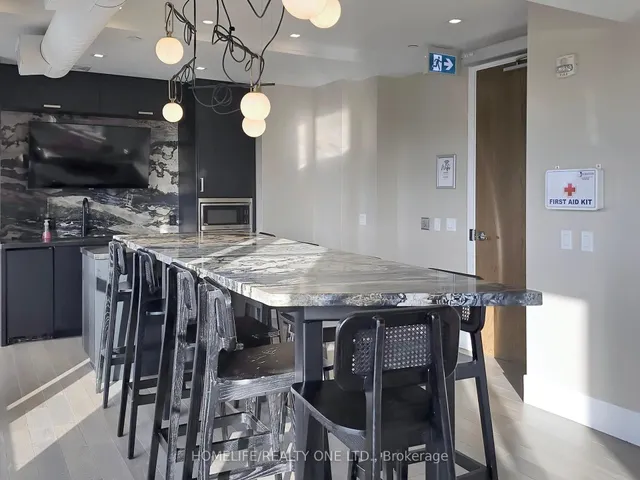 Additional image 46 of 1331 Queen St Unit 402