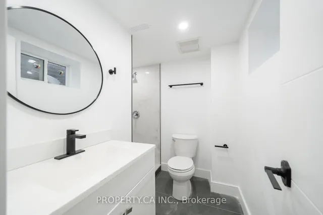 Additional image 37 of 33 Moorecroft Cres
