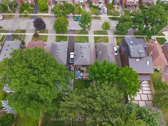 Additional image 48 of 42 Smithfield Dr