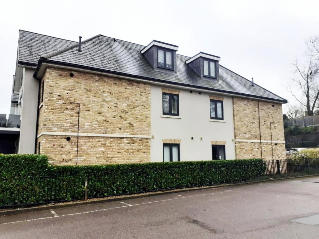 Additional image 6 of Great North Road, Welwyn AL6 0TA