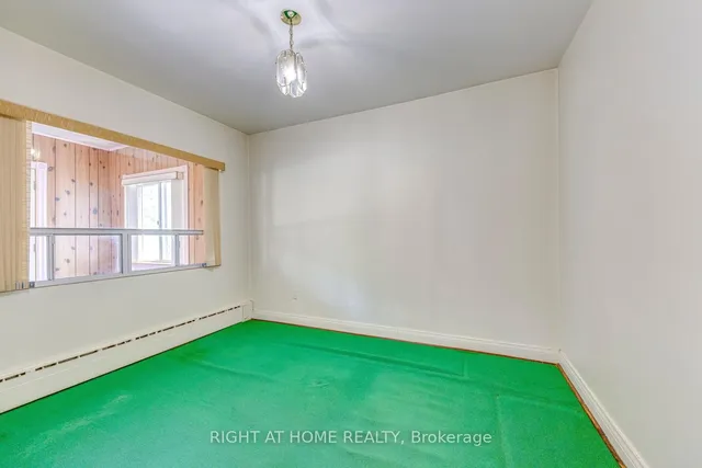 Additional image 17 of 27 Barker Ave