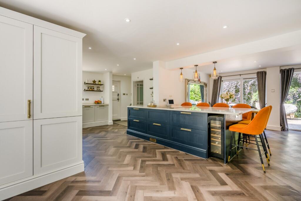 Additional image 31 of Radlett Road, Frogmore, St. Albans, Hertfordshire