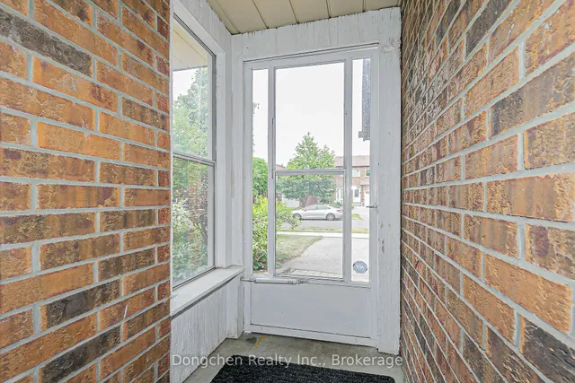 Additional image 2 of 94 Mossbrook Cres