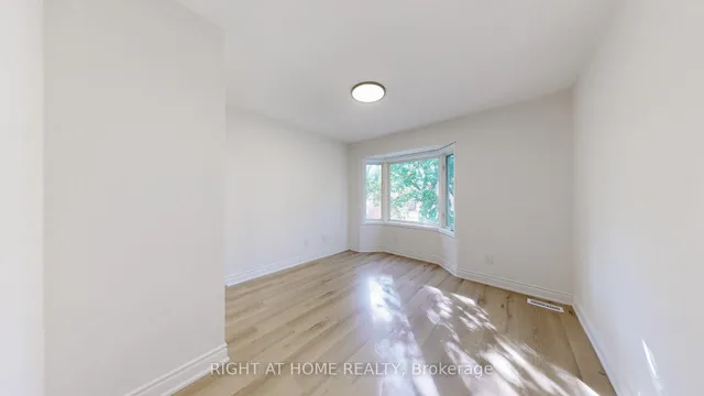 Additional image 30 of 1335 guelph line Rd Unit 10